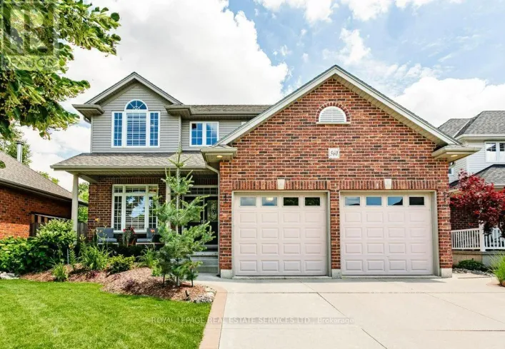560 LAKEVIEW DRIVE, Woodstock