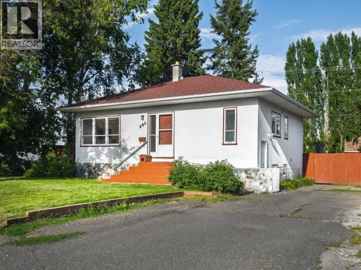 560 WATROUS STREET, Prince George