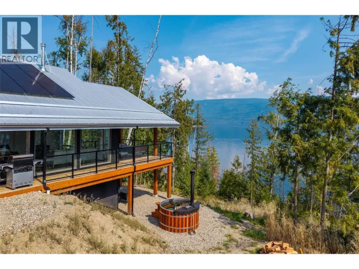 5600 ADAMS WEST FS Road Unit# LOT 6, Adams Lake