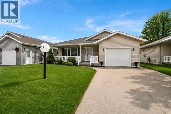 5600 BLACKWELL Sideroad Unit# 452, Sarnia
