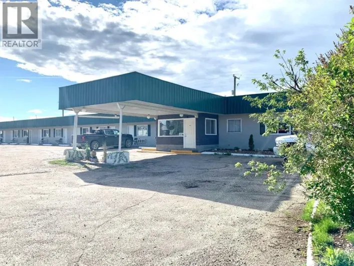 5604 4 Avenue, Edson
