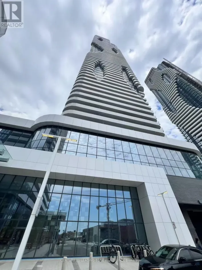 5609 - 225 COMMERCE STREET, Vaughan