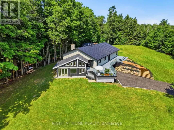 5609 4TH LINE, Erin