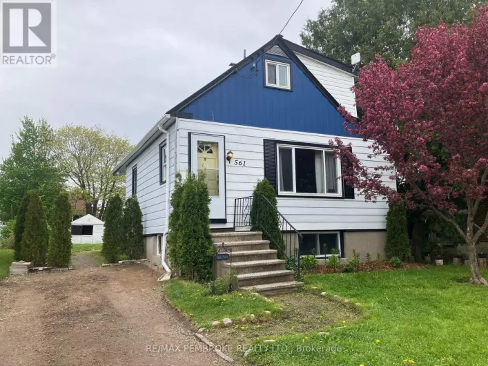 561 HAMILTON STREET W, Laurentian Valley