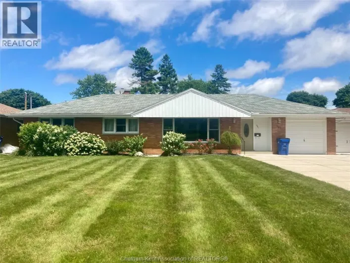 561 Lacroix STREET, Chatham