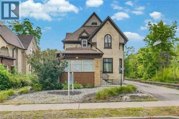 561 QUEEN Street S, Kitchener