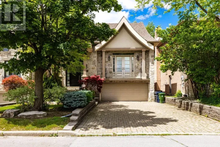 562 BEDFORD PARK AVENUE, Toronto