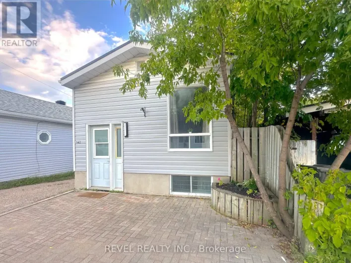562 D'IBERVILLE AVENUE, Iroquois Falls