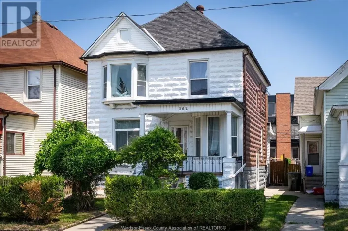 562 DOUGALL, Windsor