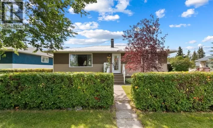 5621 50 Street, Olds