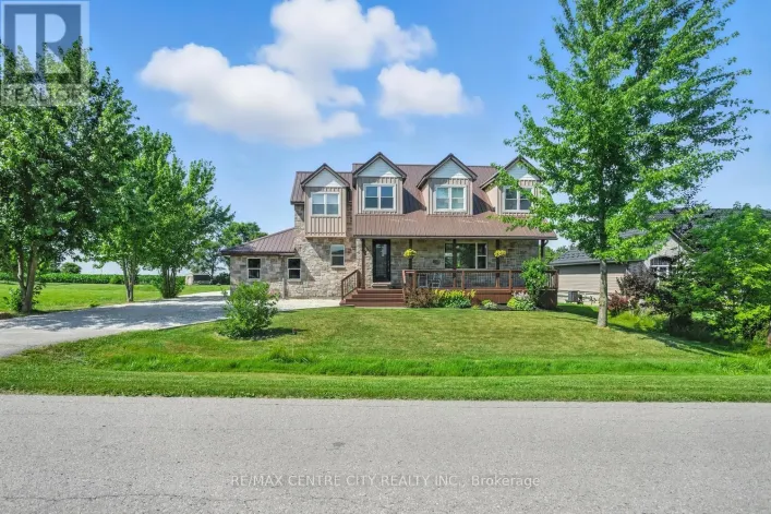 5623 CHRISELLE PLACE, Lucan Biddulph