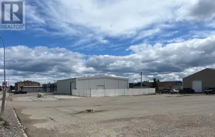 5625 4 Avenue, Edson