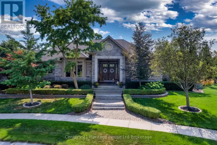 563 LAKEVIEW DRIVE, Woodstock
