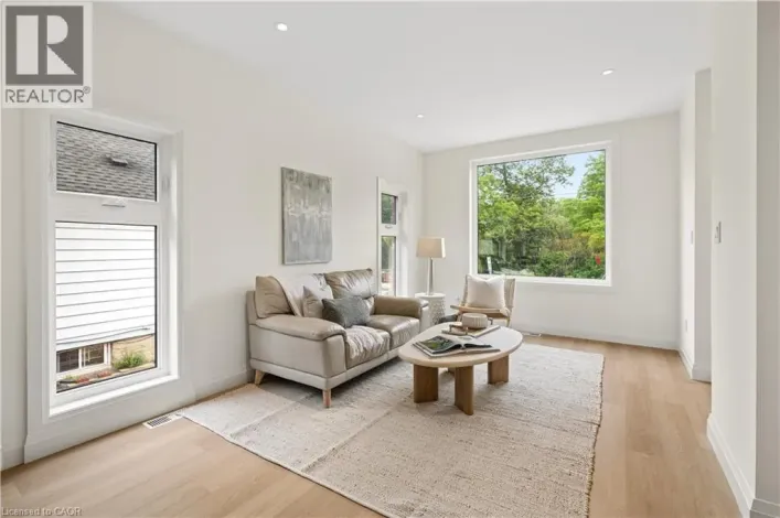 563 N WELLINGTON Street Unit# 2, Kitchener