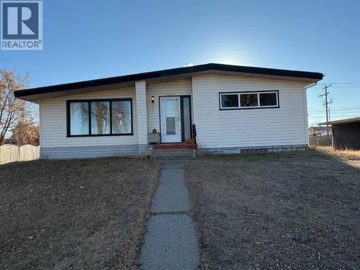 5639 48 Avenue A,B Crescent, Ponoka