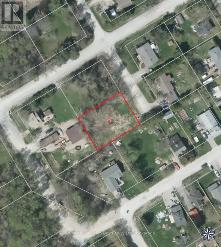 564 KEEWATIN AVENUE, Tay