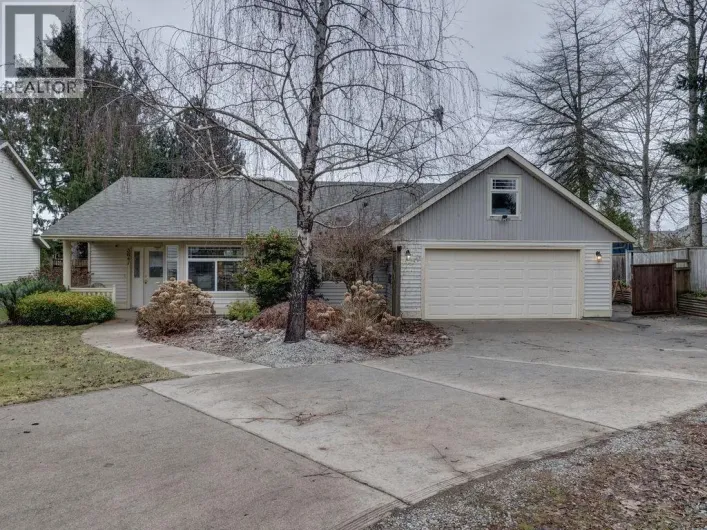 5641 NICKERSON ROAD, Sechelt