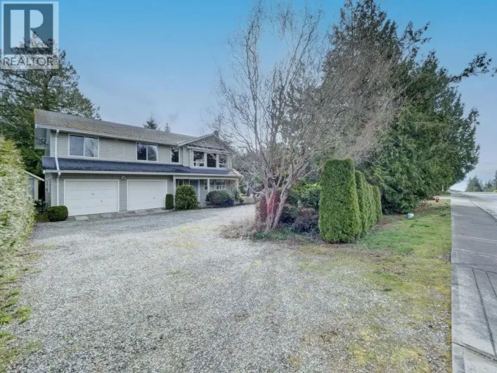 5642 NICKERSON ROAD, Sechelt