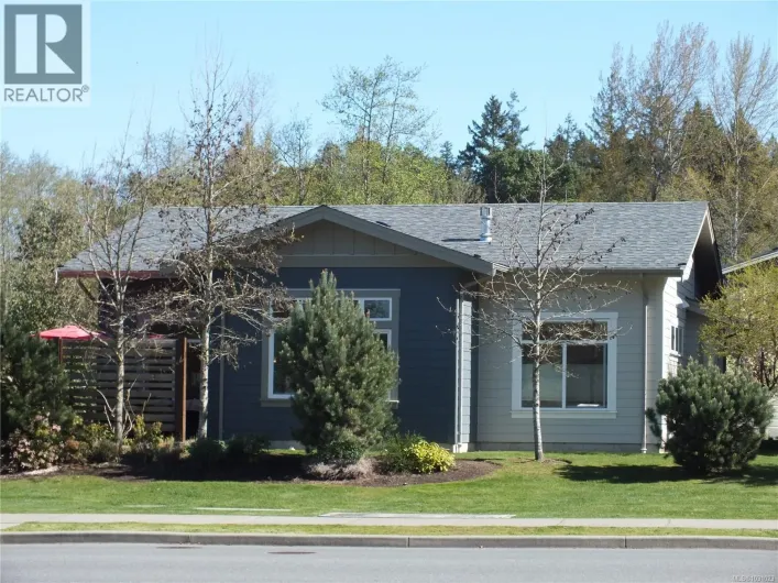 5648 Linley Valley Dr, Nanaimo