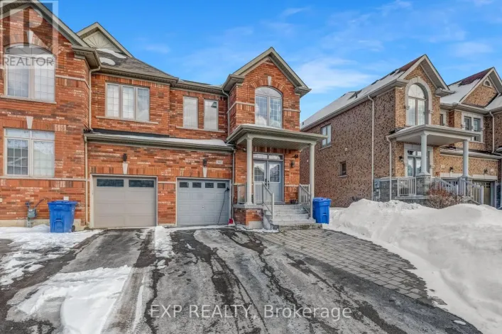 565 FOXCROFT BOULEVARD, Newmarket