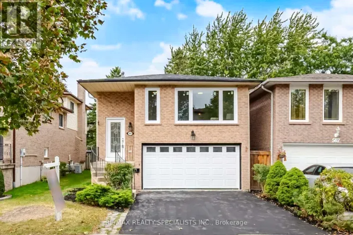 House for sale: 565 HAYWARD CRESCENT, Milton