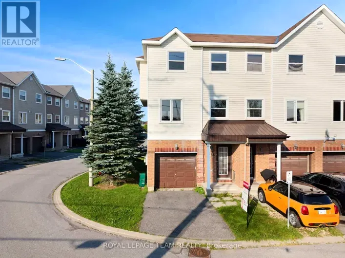 566 SIMRAN PRIVATE, Ottawa