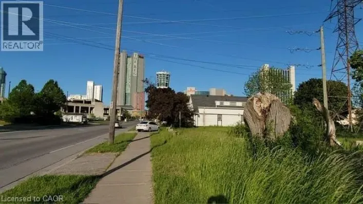 5668 DUNN Street, Niagara Falls