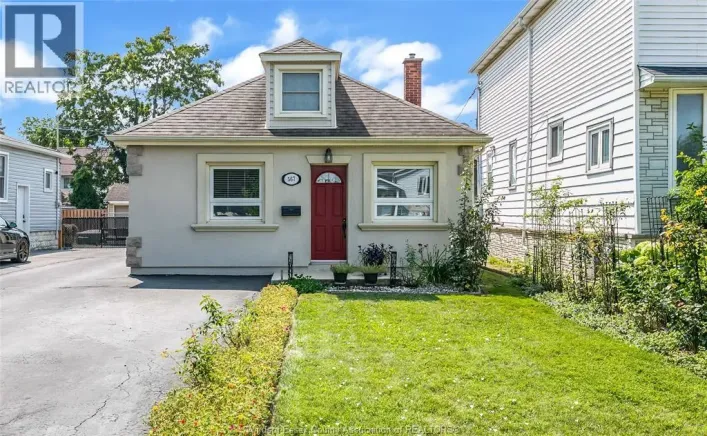 567 STANLEY, Windsor