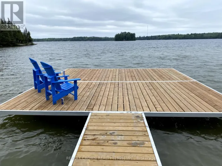 568 HEMLOCK ISLAND, East Ferris