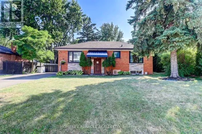 House for sale: 568 WEIR AVENUE, Oakville