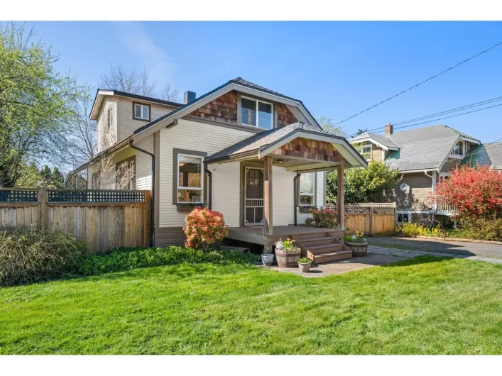5695 RIVERSIDE STREET, Abbotsford