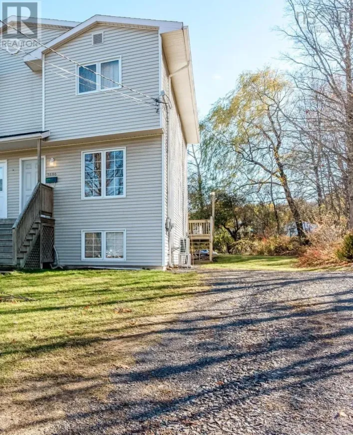 5696 Prospect Road Road, New Minas