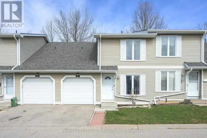 57 - 120 CENTRE STREET, London South