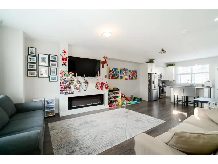 57 14541 WINTER CRESCENT, Surrey