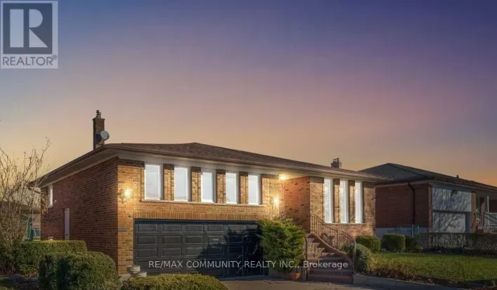 57 CORINTHIAN BOULEVARD, Toronto