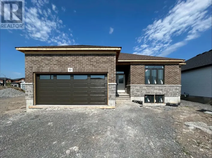 57 COTTONWOOD DRIVE, Belleville