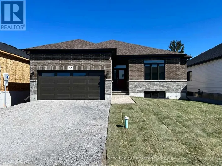 57 COTTONWOOD DRIVE, Belleville