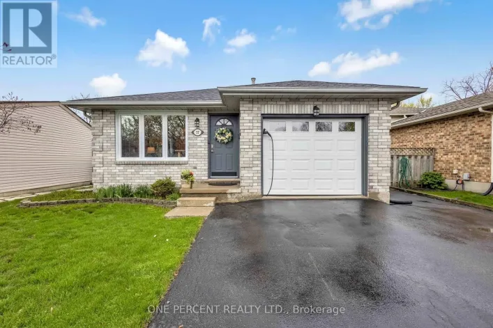 57 COXWELL CRESCENT, Brantford