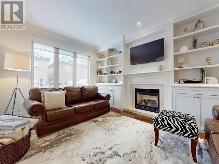 57 HAWKRIDGE TRAIL, Brampton