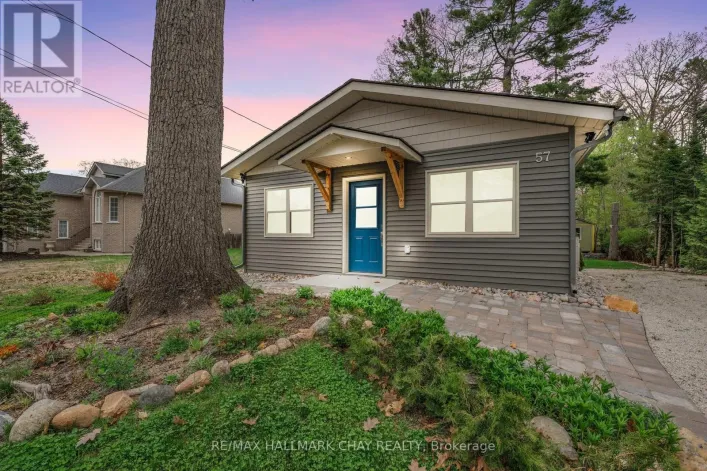 57 LAIDLAW STREET, Wasaga Beach