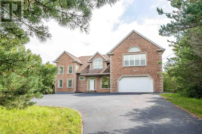 House for sale: 57 Lawlor Crescent, Cole Harbour