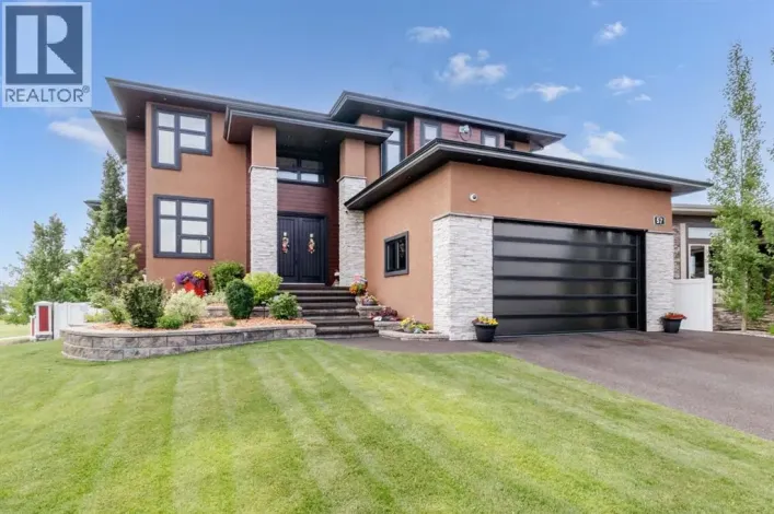 57 Lazaro Close, Red Deer