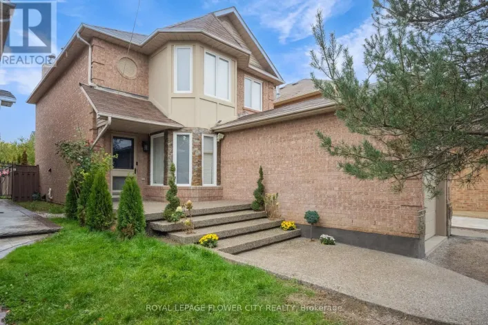 57 LETTY AVENUE, Brampton