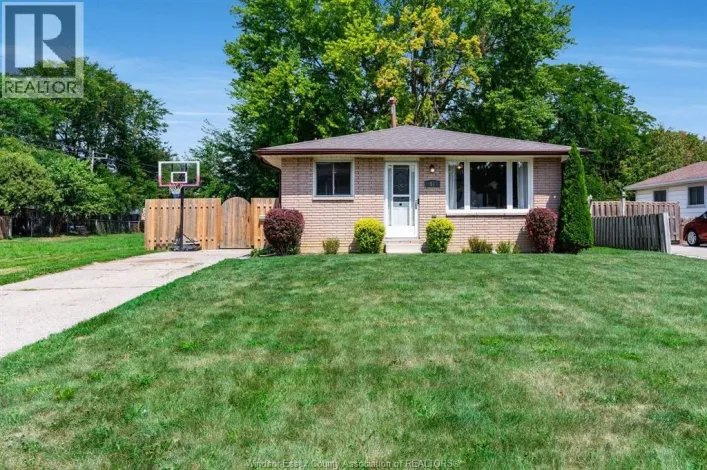57 Marion AVENUE, Chatham
