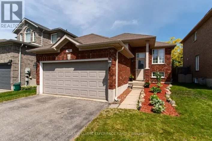 57 PARISIAN CRESCENT, Barrie