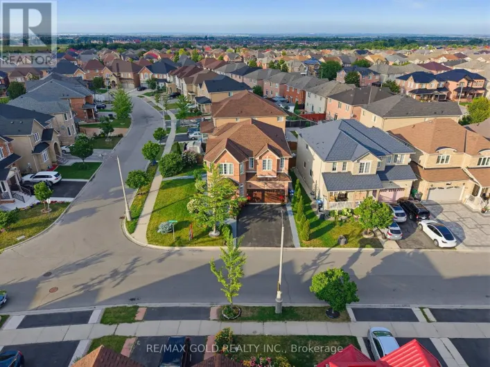 57 QUAILVALLEY DRIVE, Brampton