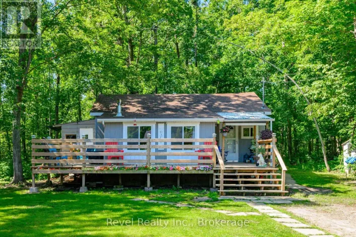 House for sale: 57 ROLLIE'S BAY ROAD, Curve Lake First Nation 35