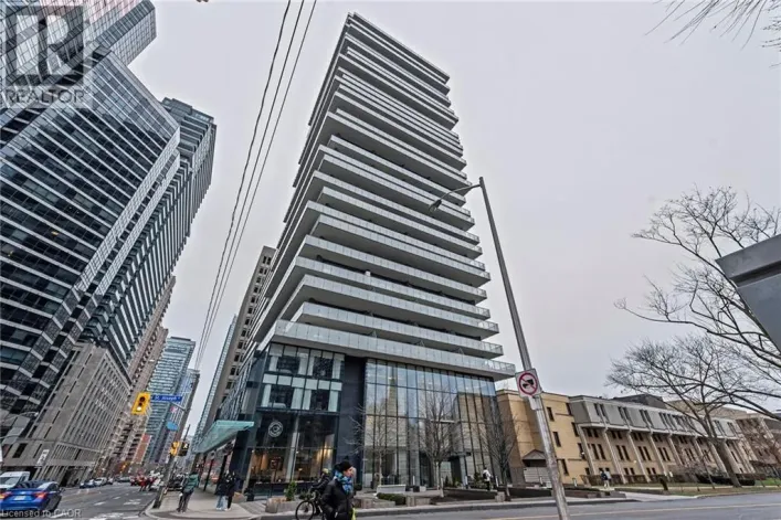 57 ST JOSEPH Street Unit# 206, Toronto
