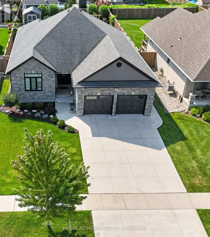 57 TALBOT GROVE LANE, Southwold