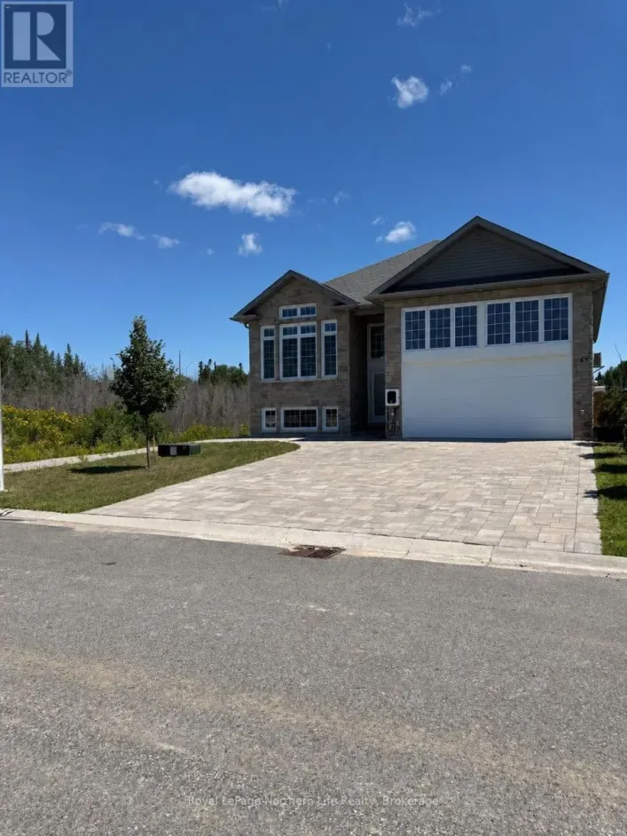 57 TRILIUM DRIVE, North Bay